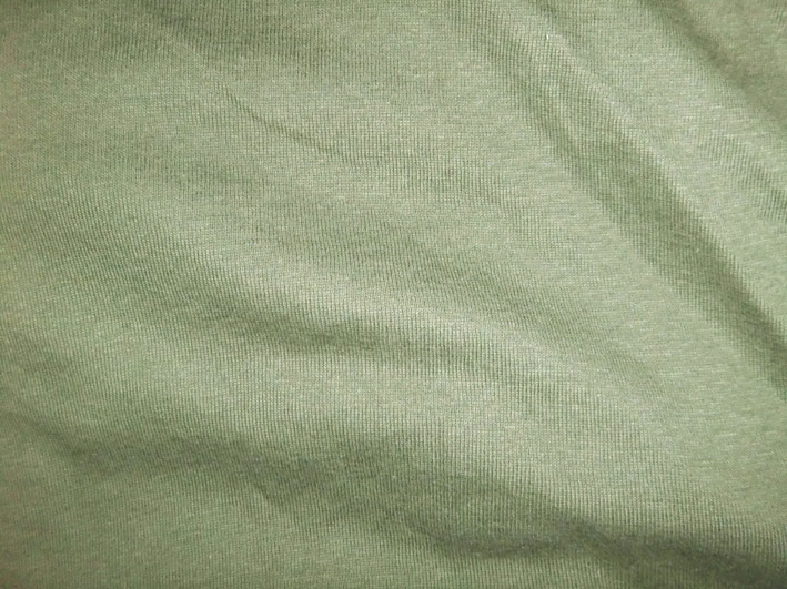 100%maille gris/vert 1.65x1.3m(BA281)
